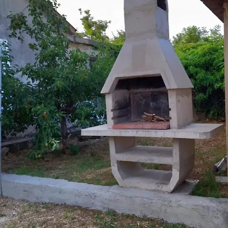 Ruzo Moja Appartement
